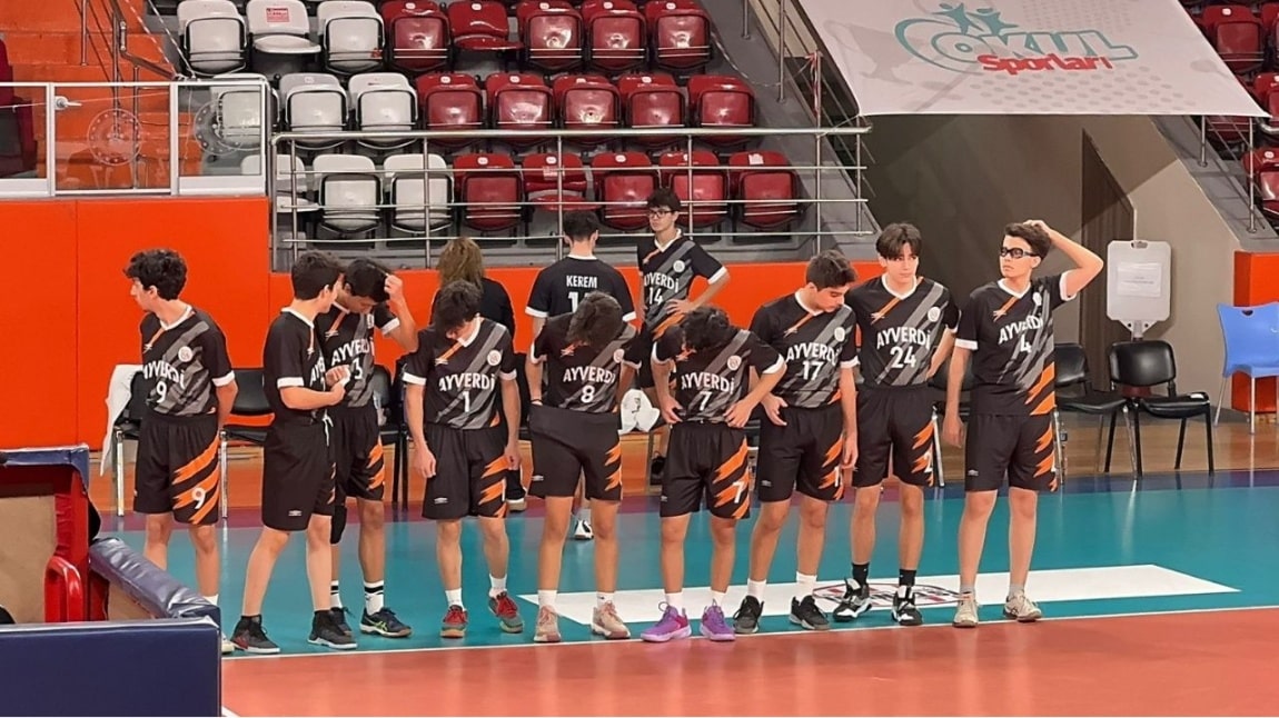 VOLEYBOLDA BİR BAŞARI DAHA